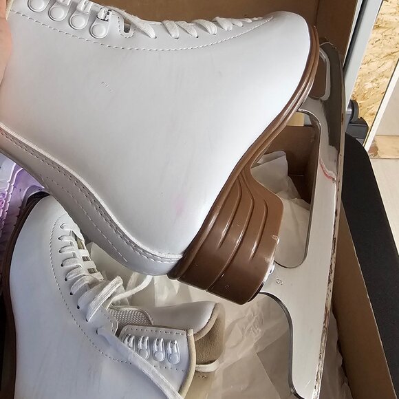 Jackson Artiste Girls Skates, 4.5C, Mark IV Blade, Canskate, Star 1/2 - Picture 6 of 11